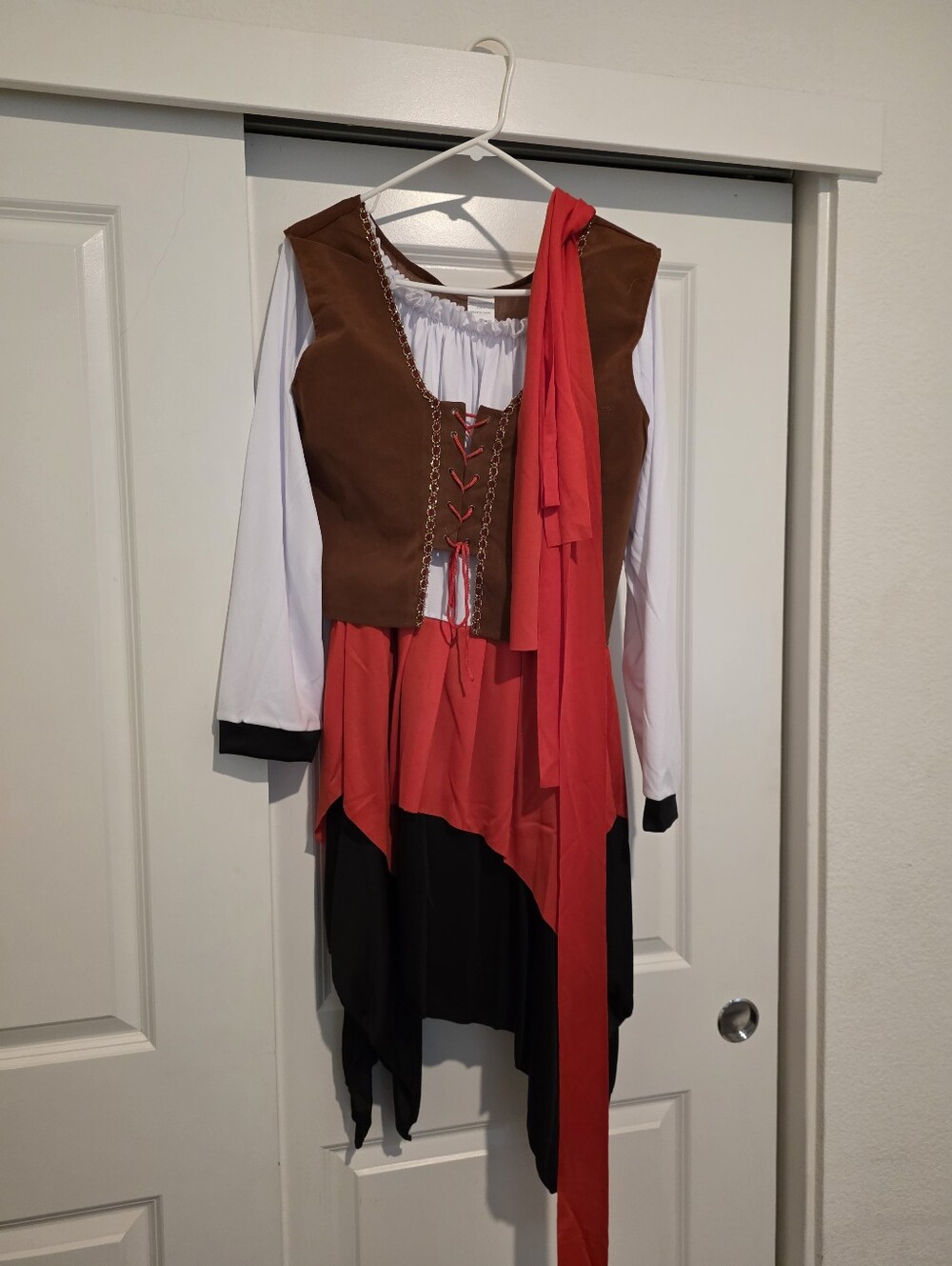 Womens Pirate Costume - L